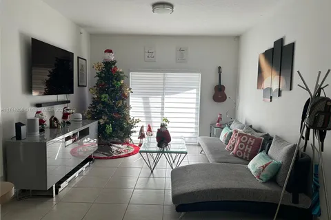 7220 NW 114th Ave # 20716, Doral FL 33178