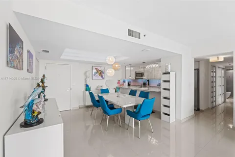 650 West Ave # 2407, Miami Beach FL 33139