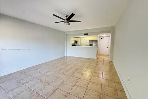 3600 Van Buren St # 407, Hollywood FL 33021