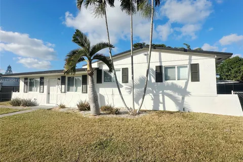 14835 SW 297th Ter, Homestead FL 33033