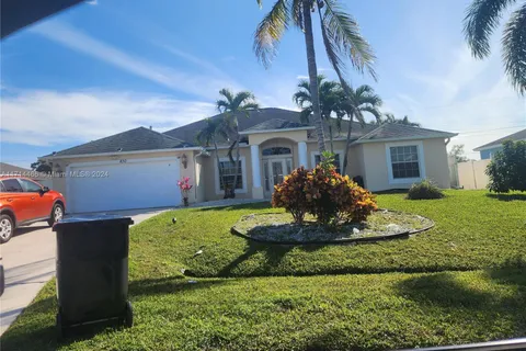 830 SW Jaslo Ave, Port St. Lucie FL 34953