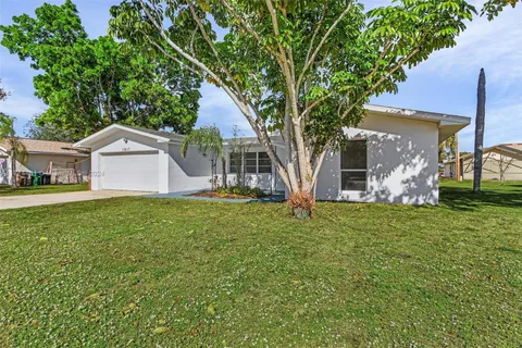 1817 Coral Point Dr, Cape Coral FL 33990