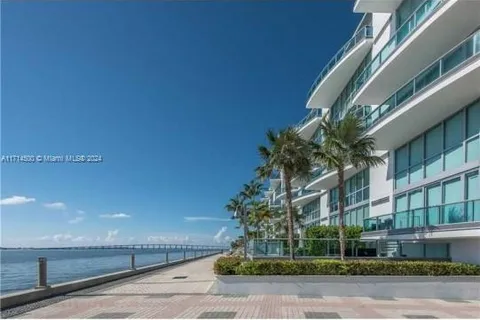 1331 Brickell Bay Dr # 905, Miami FL 33131