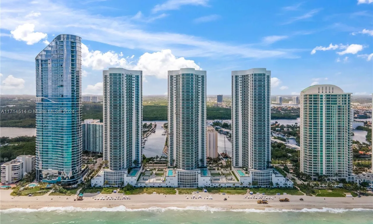 15901 Collins Ave # 3303, Sunny Isles Beach FL 33160