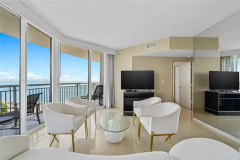 17375 Collins Ave # 808, Sunny Isles Beach FL 33160