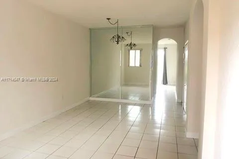 7200 NW 177th St # 7, Hialeah FL 33015