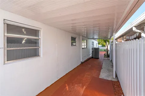 681 E 63rd St # 681, Hialeah FL 33013