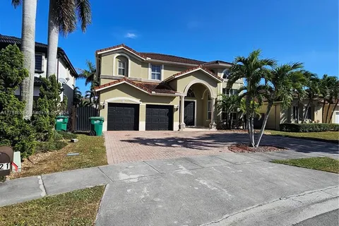 5721 SW 166th Ct, Miami FL 33193