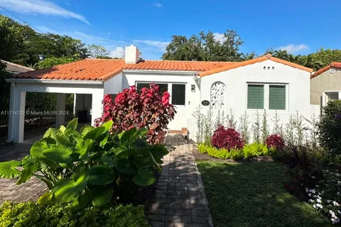 109 Camilo Ave, Coral Gables FL 33134