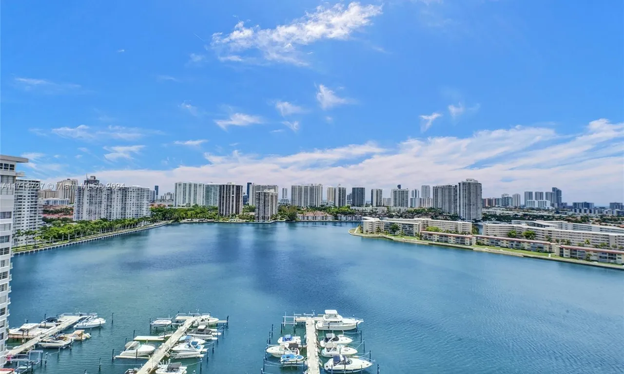 18041 Biscayne Blvd # 1804, Aventura FL 33160