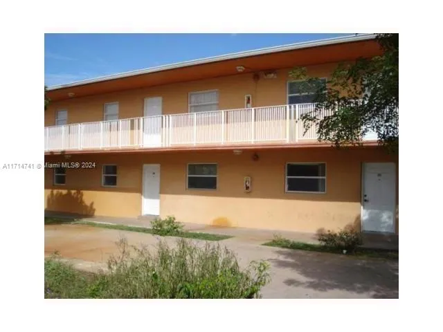 1265 W 24th St # 108, Hialeah FL 33010