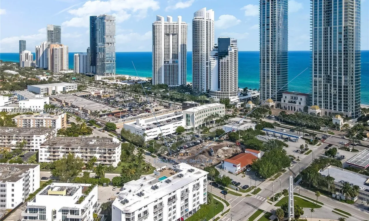 17800 Atlantic Blvd, Sunny Isles Beach FL 33160