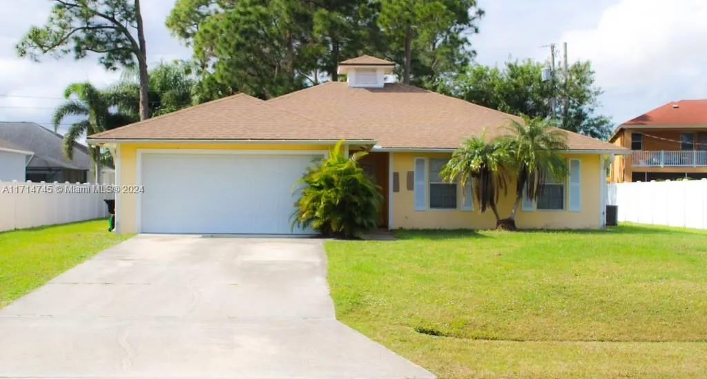 1808 SW Renfro St, Port St. Lucie FL 34953