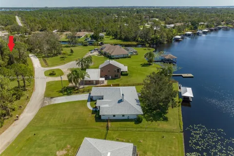 3111 Tanglewylde Avenue, Lake Placid FL 33852