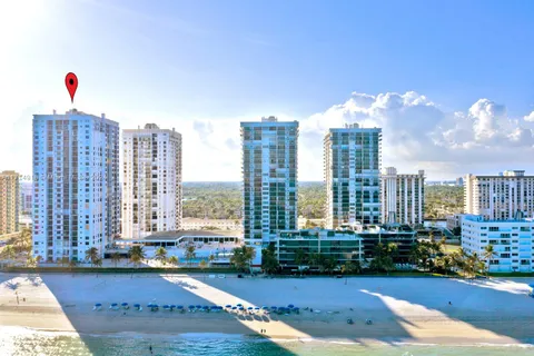 2301 S Ocean Dr # 2202, Hollywood FL 33019