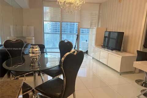 465 Brickell Ave # 3204, Miami FL 33131