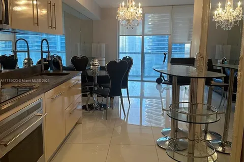 465 Brickell Ave # 3204, Miami FL 33131