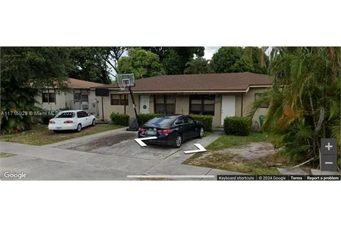 1253 NE 147th St # 1253, Miami FL 33161