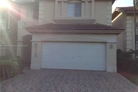 7350 NW 111 CT, Doral FL 33178