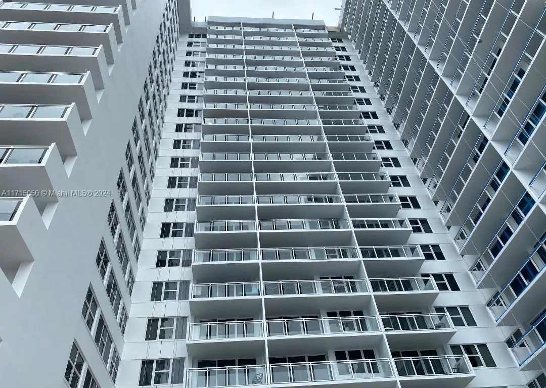 2030 S Ocean Dr # 2004, Hallandale Beach FL 33009