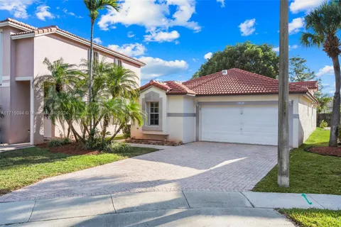 17084 NW 12th St, Pembroke Pines FL 33028