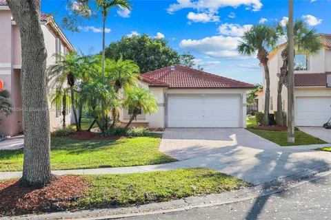 17084 NW 12th St, Pembroke Pines FL 33028