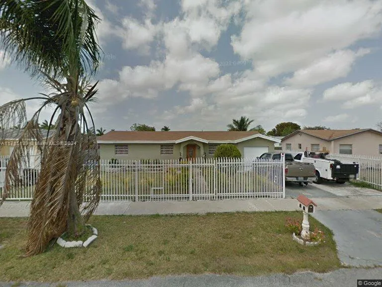 14301 SW 286th St, Homestead FL 33033