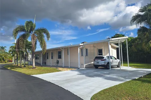 35303 SW 180th Ave Lot 323, Homestead FL 33034