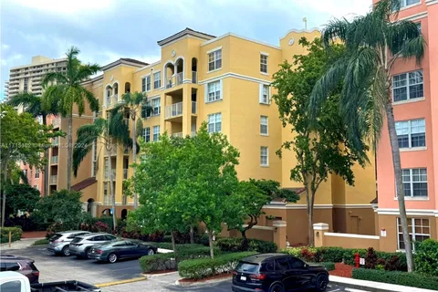 19555 E Country Club Dr # 8108, Aventura FL 33180