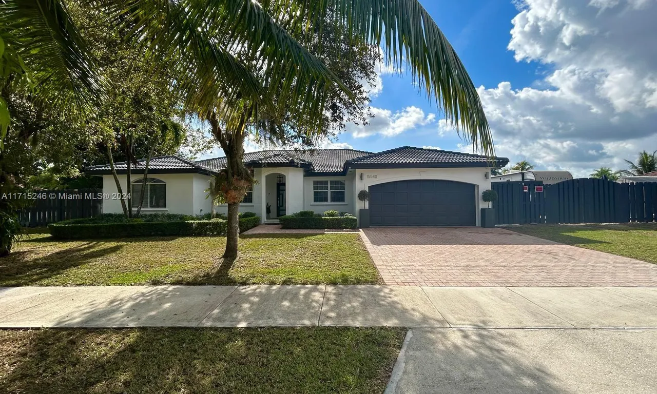 15540 SW 168th St, Miami FL 33187