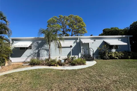 12020 Iguana Bay, Boynton Beach FL 33436