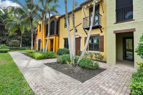 9064 Capistrano St N # 5004, Naples FL 34113