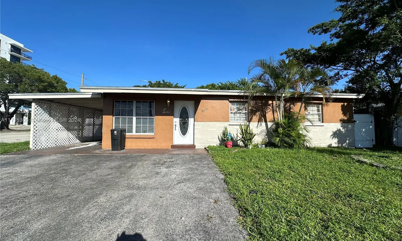 4812 SW 45th Ave, Dania Beach FL 33314