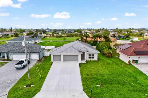 2105 NW 5th, Other City - In The State Of Florida FL 33993