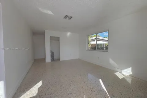 50 Flagami Blvd # 50, Miami FL 33144