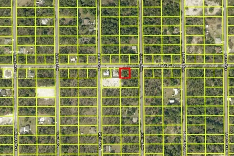 4204 E 10th St, Lehigh Acres FL 33972