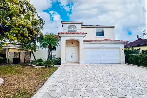 20080 NW 83rd Ct, Hialeah FL 33015