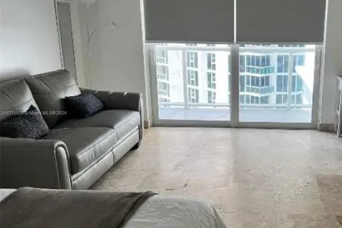 19201 Collins Ave # 1017, Sunny Isles Beach FL 33160