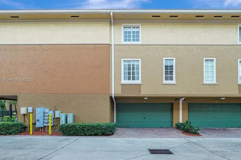 2921 NE 185th St # 1203, Aventura FL 33180