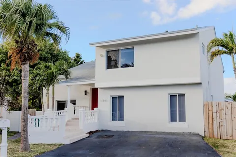 11441 SW 33rd Ln, Miami FL 33165