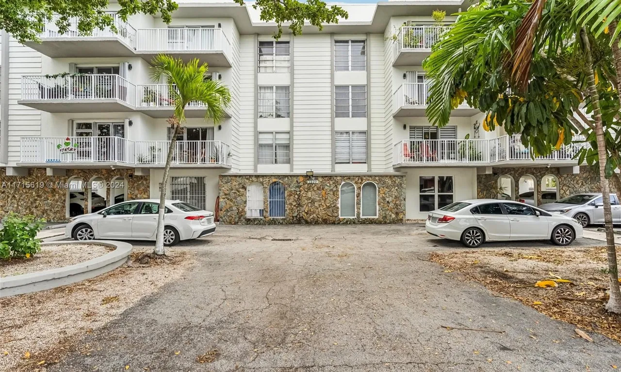 1220 71st St # 46, Miami Beach FL 33141