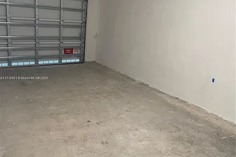 1351 SE 7th Ter, Homestead FL 33034