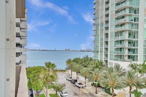 505 NE 30th St # 306, Miami FL 33137