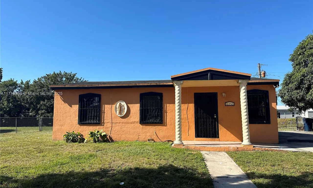 16330 NW 17th Ct, Miami Gardens FL 33054