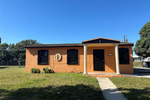 16330 NW 17th Ct, Miami Gardens FL 33054