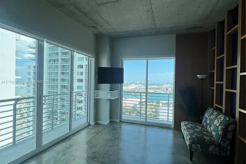 133 NE 2nd Ave # 2501, Miami FL 33132