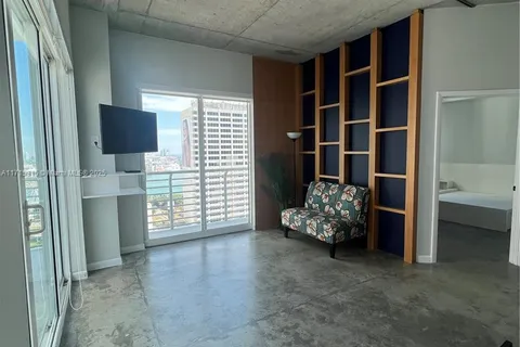 133 NE 2nd Ave # 2501, Miami FL 33132