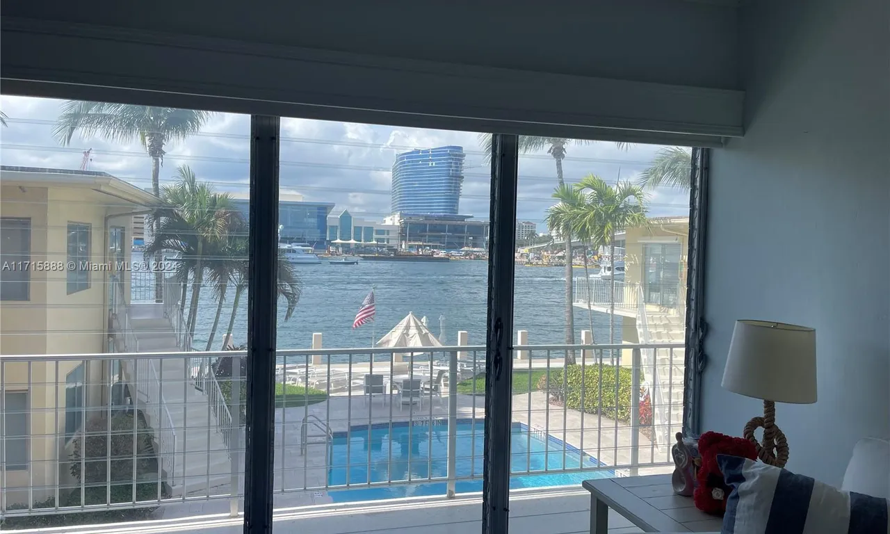 1775 Harbourview Dr # 11, Fort Lauderdale FL 33316