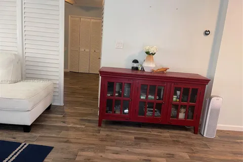 1775 Harbourview Dr # 11, Fort Lauderdale FL 33316