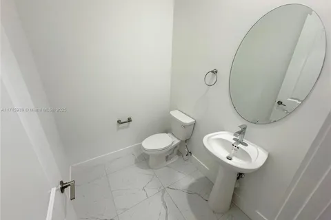 4458 SW 122nd Way, Davie FL 33330